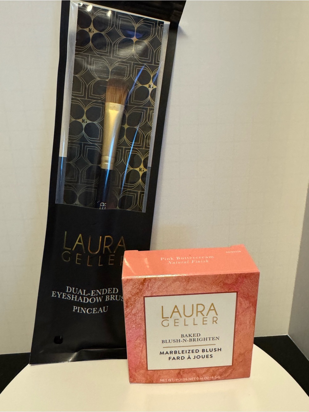 Laura Geller Pink Marbleized Baked Blush & Dual-Ended Eyeshadow Brush